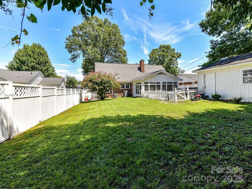 1308 Brantley Road, Kannapolis, NC 28083.  MLS# CAR4287654, YatesRealty ID 33126. Backyard