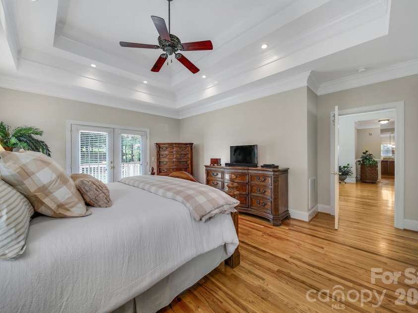 263 Hemingway Lane, Fort Mill, SC 29708.  MLS# CAR4398016, YatesRealty ID 33126. 