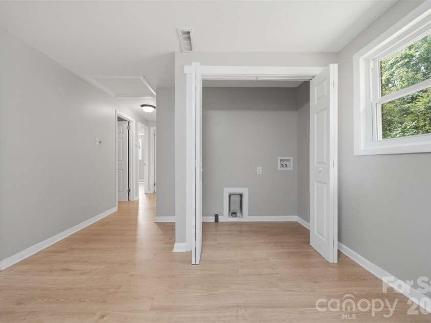 807 Mt Olive Church Road, Newton, NC 28658.  MLS# CAR4397915, YatesRealty ID 33127. 
