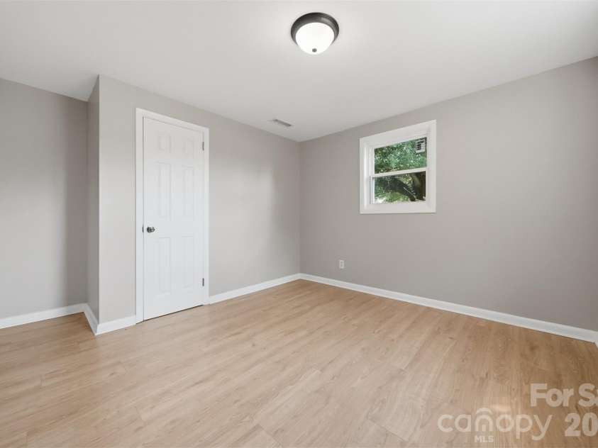 807 Mt Olive Church Road, Newton, NC 28658.  MLS# CAR4397915, YatesRealty ID 33127. 