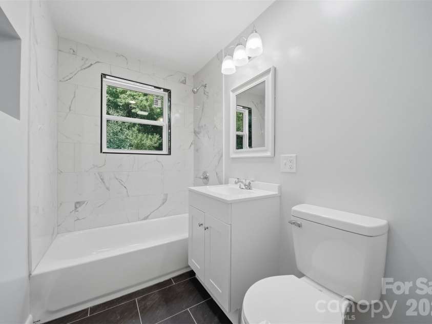 807 Mt Olive Church Road, Newton, NC 28658.  MLS# CAR4397915, YatesRealty ID 33127. 