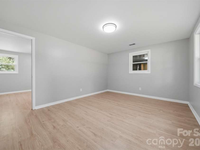 807 Mt Olive Church Road, Newton, NC 28658.  MLS# CAR4397915, YatesRealty ID 33127. 