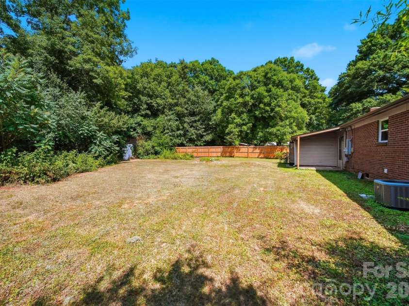 807 Mt Olive Church Road, Newton, NC 28658.  MLS# CAR4397915, YatesRealty ID 33127. 