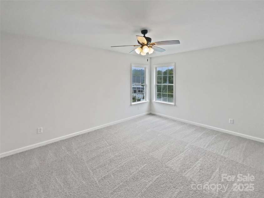10901 Trout Creek Place, Davidson, NC 28036.  MLS# CAR4290231, YatesRealty ID 33129. 