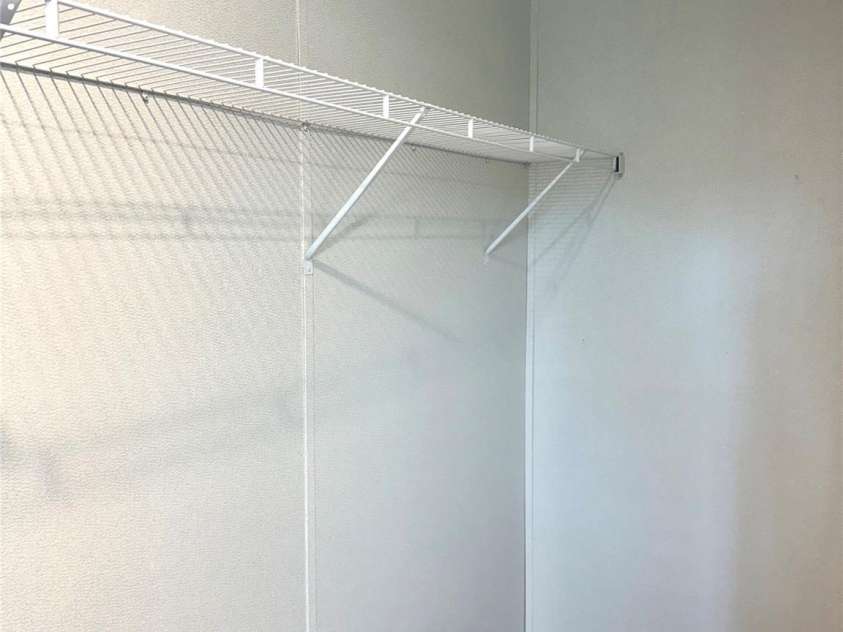 146 Con Lee Drive, Olin, NC 28660.  MLS# CAR4397827, YatesRealty ID 33129. PRIMARY CLOSET
