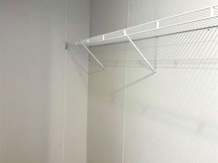 146 Con Lee Drive, Olin, NC 28660.  MLS# CAR4397827, YatesRealty ID 33129. PRIMARY CLOSET