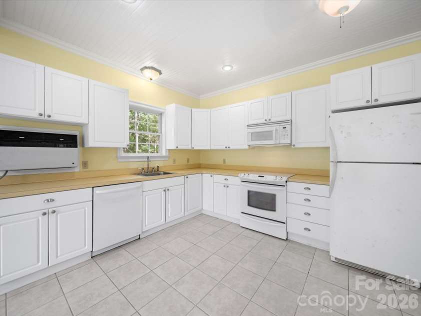 216 Anderson Street, Pageland, SC 29728.  MLS# CAR4297406, YatesRealty ID 3313. 