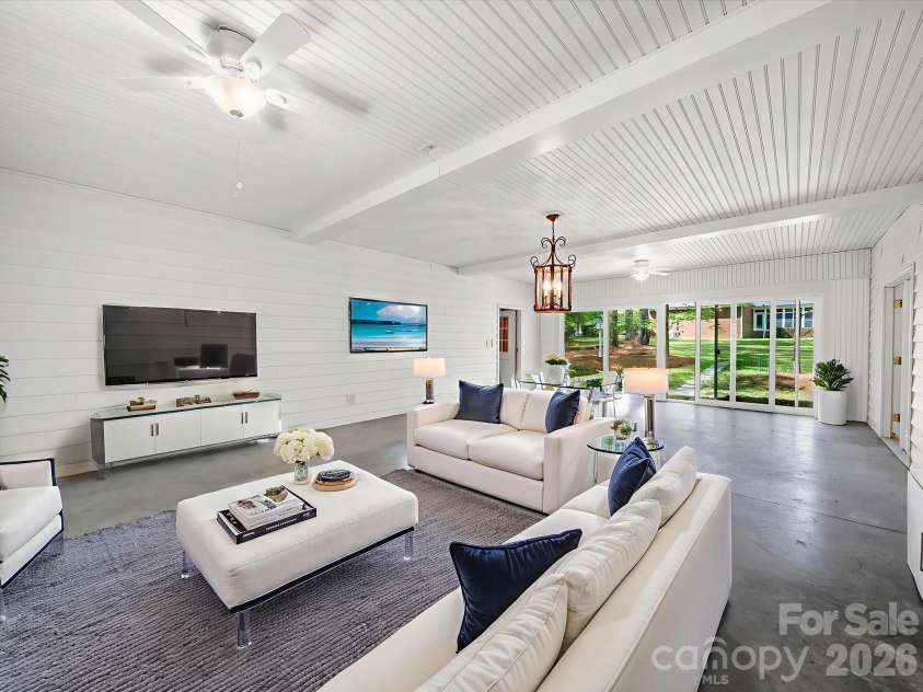 216 Anderson Street, Pageland, SC 29728.  MLS# CAR4297406, YatesRealty ID 3313. 