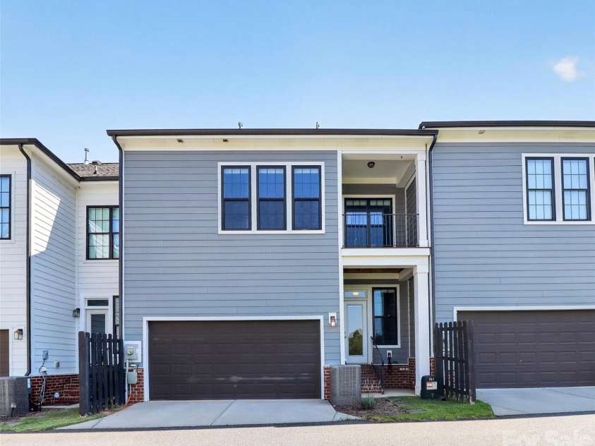115 Mint Avenue, Mooresville, NC 28117.  MLS# CAR4397939, YatesRealty ID 33130. Rear Loading Garage