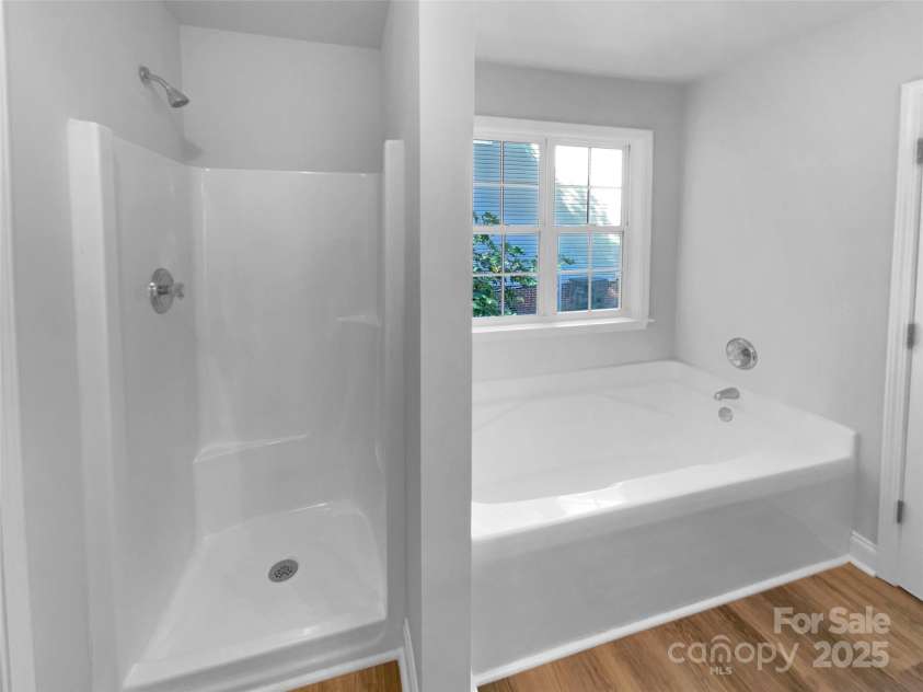 2408 Cagle Court, Gastonia, NC 28056.  MLS# CAR4281646, YatesRealty ID 33130. 