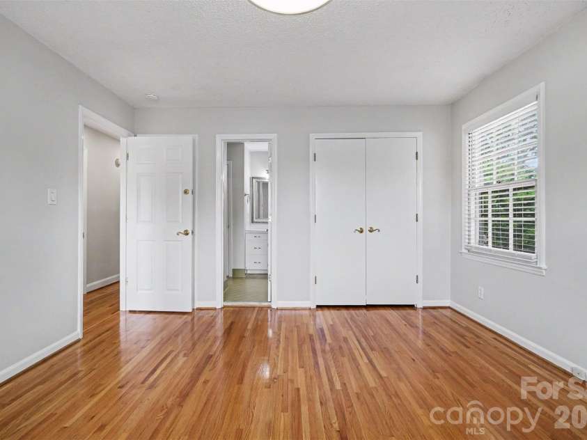 1030 Mclaughlin Drive, Charlotte, NC 28212.  MLS# CAR4393613, YatesRealty ID 33132. Master Bedroom