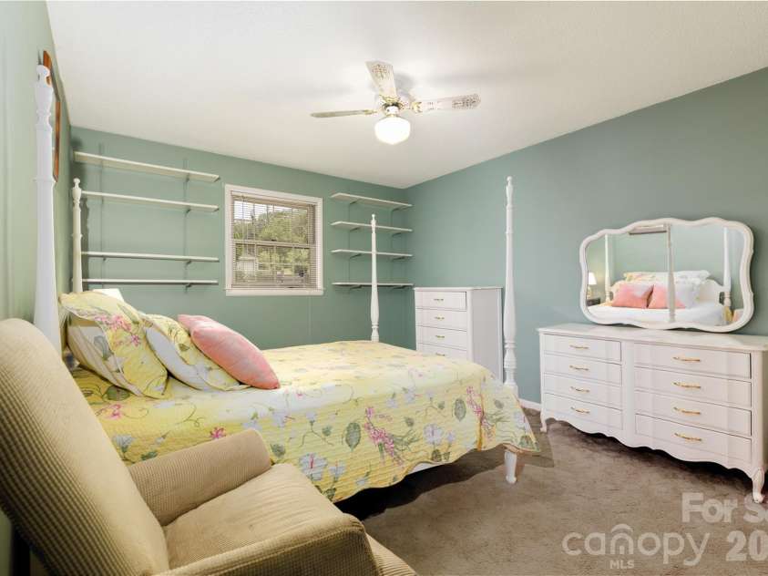 2234 Kool Park Road, Hickory, NC 28601.  MLS# CAR4398018, YatesRealty ID 33136. 