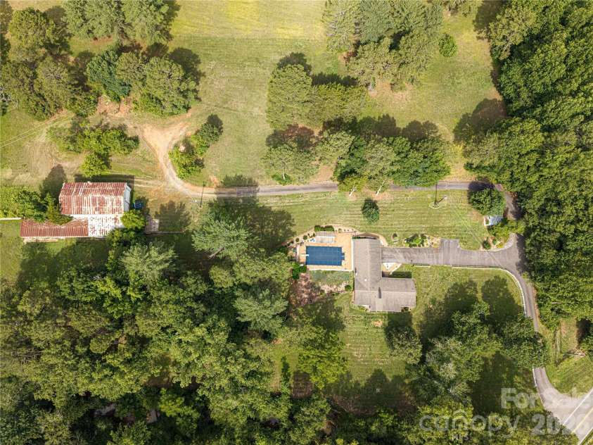 2234 Kool Park Road, Hickory, NC 28601.  MLS# CAR4398018, YatesRealty ID 33136. 