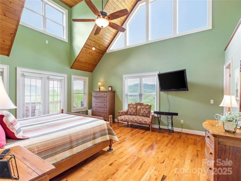 370 Appaloosa Trail, Burnsville, NC 28714.  MLS# CAR4293891, YatesRealty ID 33136. 