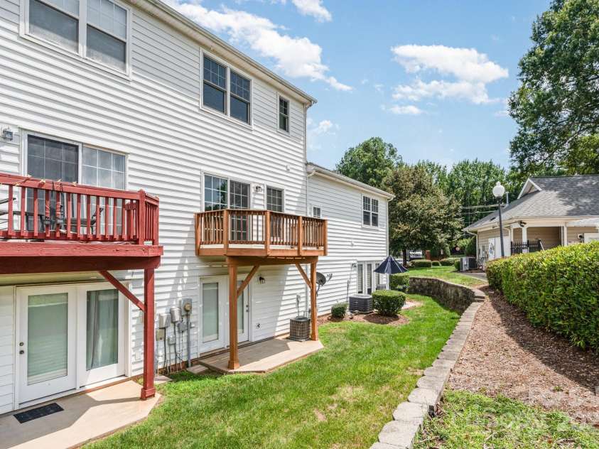 2833 Avalon Loop Road, Charlotte, NC 28269.  MLS# CAR4293864, YatesRealty ID 33137. 2nd from the right