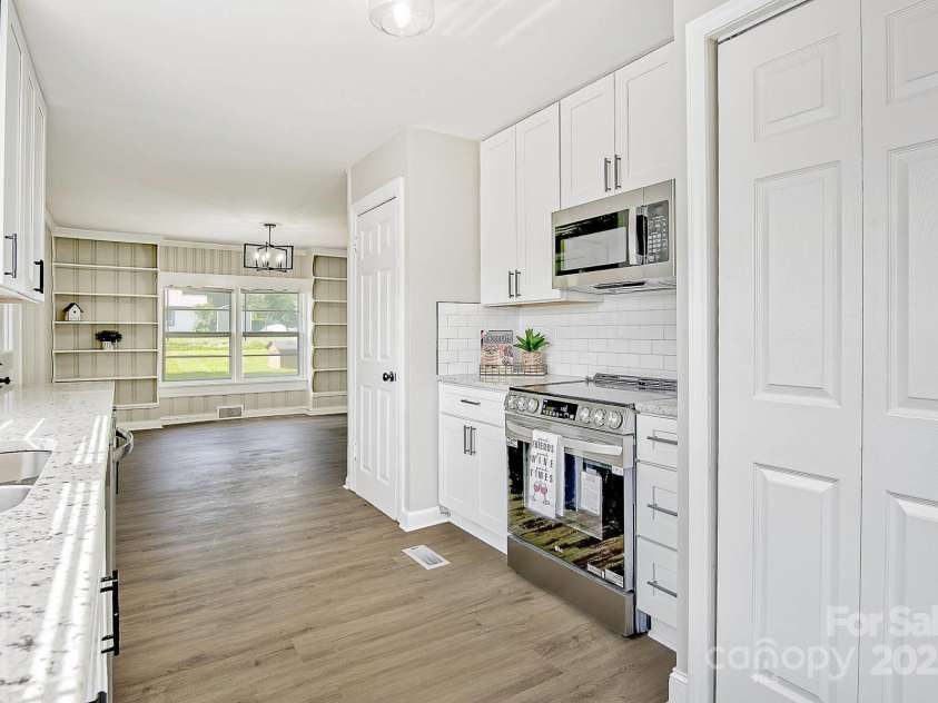 1435 Ridge Road, Salisbury, NC 28147.  MLS# CAR4293934, YatesRealty ID 33138. 