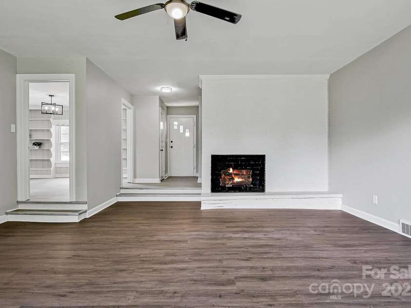 1435 Ridge Road, Salisbury, NC 28147.  MLS# CAR4293934, YatesRealty ID 33138. 