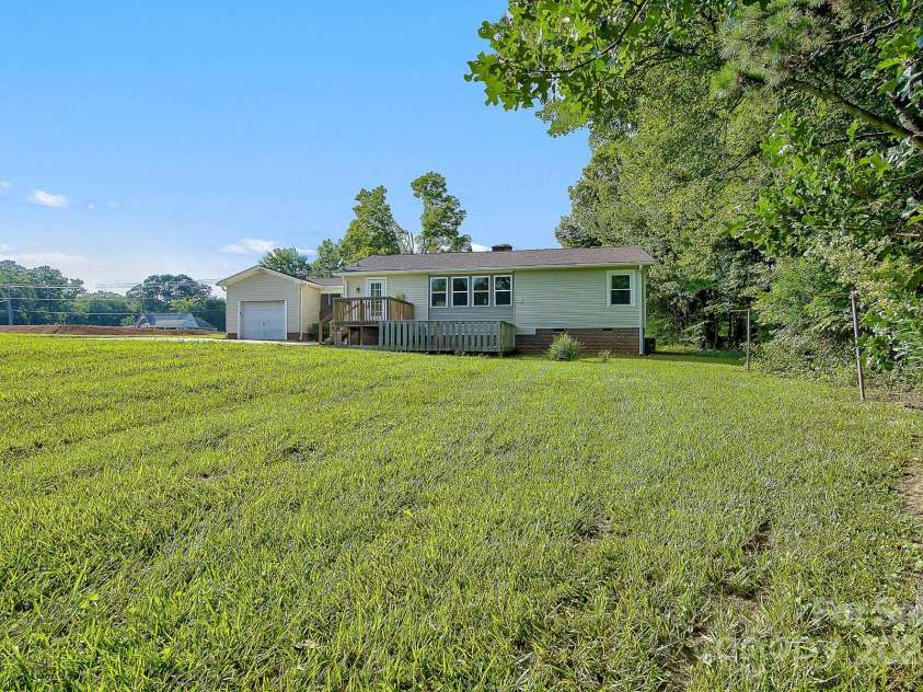 1435 Ridge Road, Salisbury, NC 28147.  MLS# CAR4293934, YatesRealty ID 33138. 