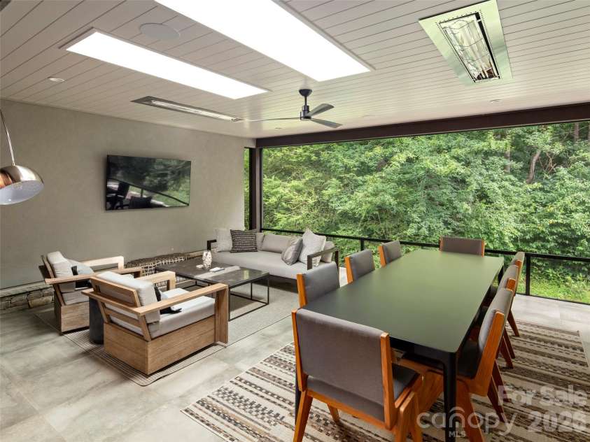 26 Whispering Bells Court, Arden, NC 28704.  MLS# CAR4397348, YatesRealty ID 33138. 