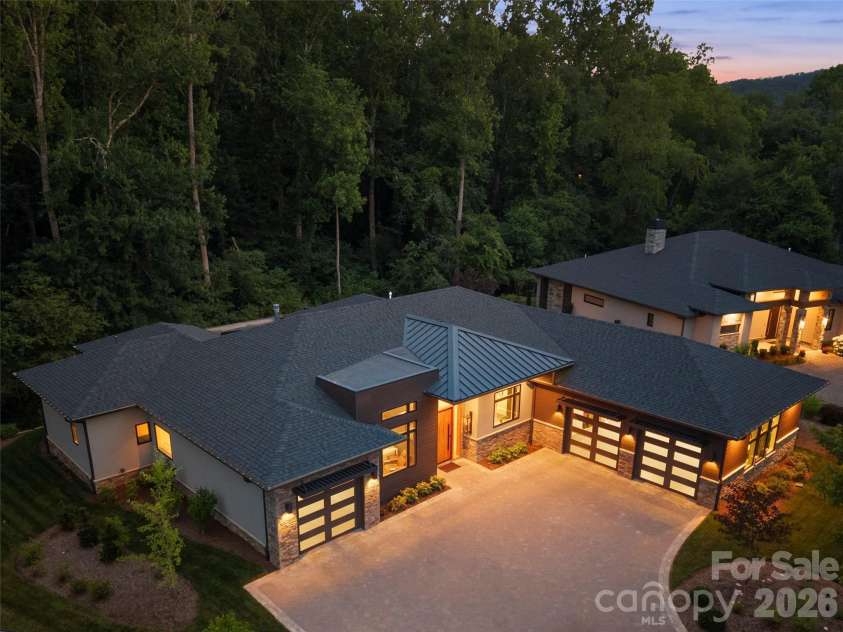 26 Whispering Bells Court, Arden, NC 28704.  MLS# CAR4397348, YatesRealty ID 33138. 