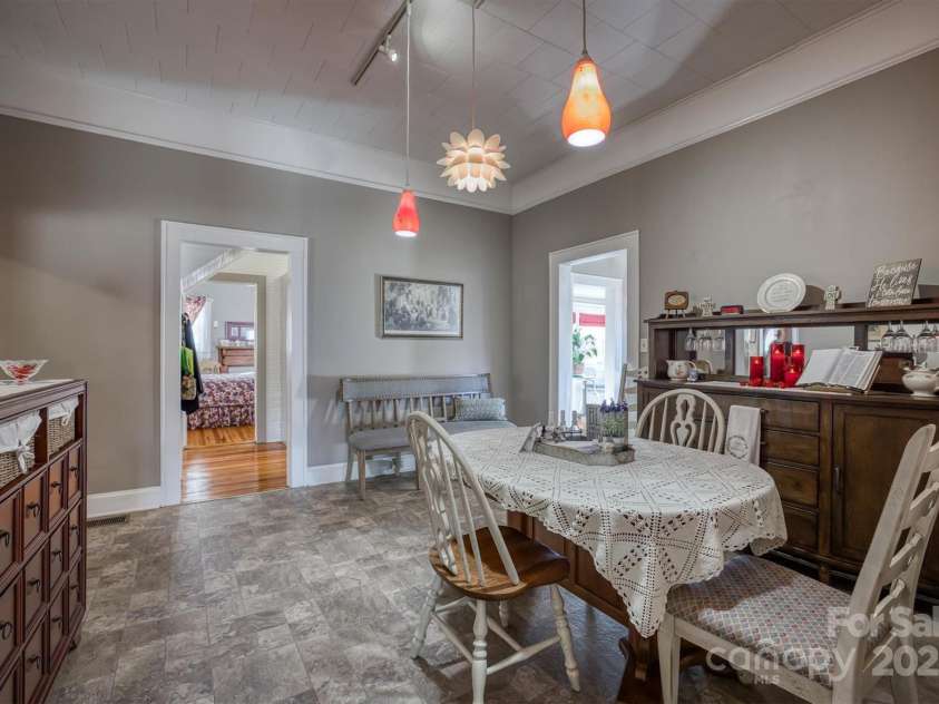 754 Pete Brittain Road, Morganton, NC 28655.  MLS# CAR4223727, YatesRealty ID 3314. 