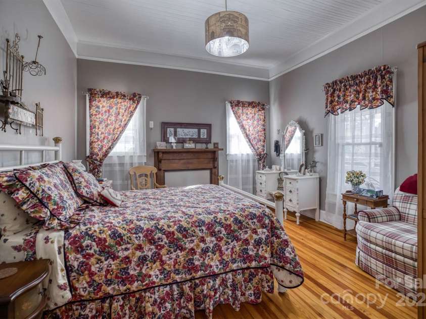 754 Pete Brittain Road, Morganton, NC 28655.  MLS# CAR4223727, YatesRealty ID 3314. 
