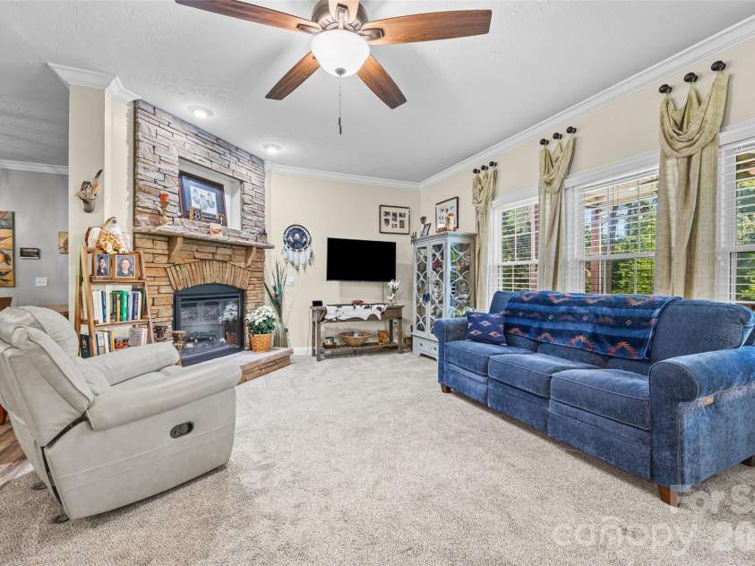 2361 Springhill Court, York, SC 29745.  MLS# CAR4398043, YatesRealty ID 33141. 