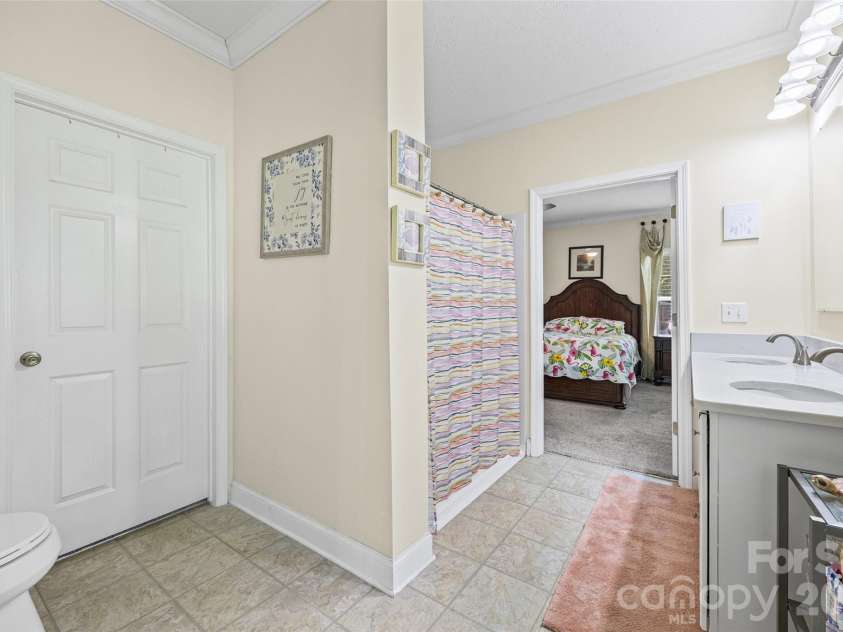 2361 Springhill Court, York, SC 29745.  MLS# CAR4398043, YatesRealty ID 33141. 