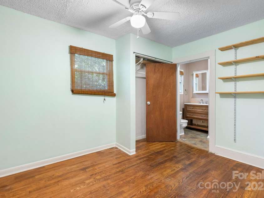 186 Pisgah View Road, Asheville, NC 28806.  MLS# CAR4293363, YatesRealty ID 33142. Bedroom 2 main level