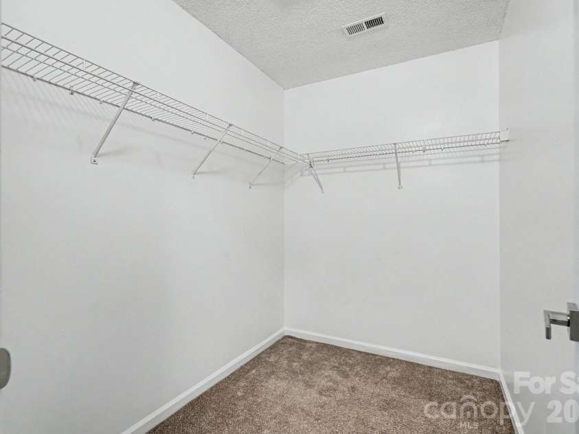 7518 Prindle Lake Drive, Charlotte, NC 28227.  MLS# CAR4397454, YatesRealty ID 33143. 