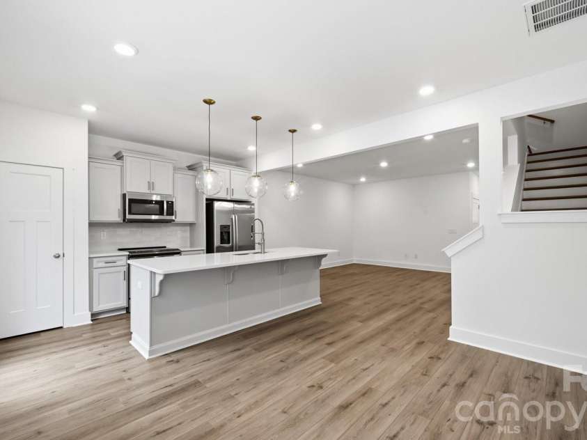 75 Moon Haven Way, Arden, NC 28704.  MLS# CAR4398075, YatesRealty ID 33145. 