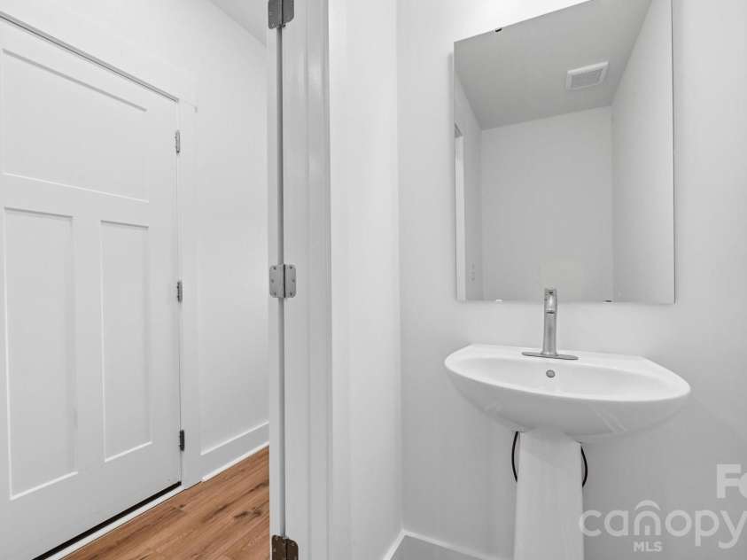 75 Moon Haven Way, Arden, NC 28704.  MLS# CAR4398075, YatesRealty ID 33145. 