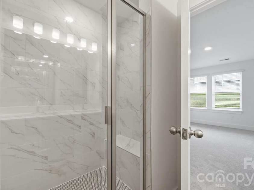 75 Moon Haven Way, Arden, NC 28704.  MLS# CAR4398075, YatesRealty ID 33145. 