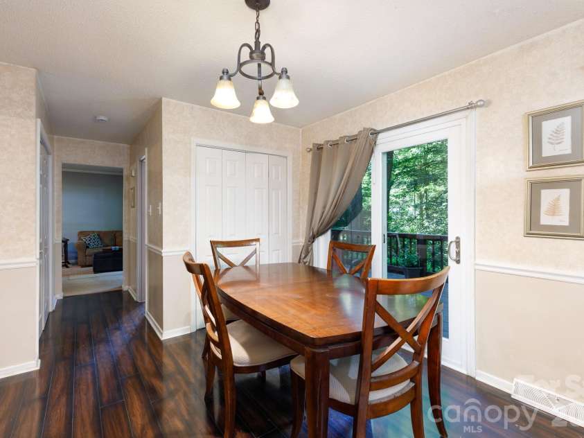 3319 Kingsfield Road, Rock Hill, SC 29732.  MLS# CAR4398122, YatesRealty ID 33148. 