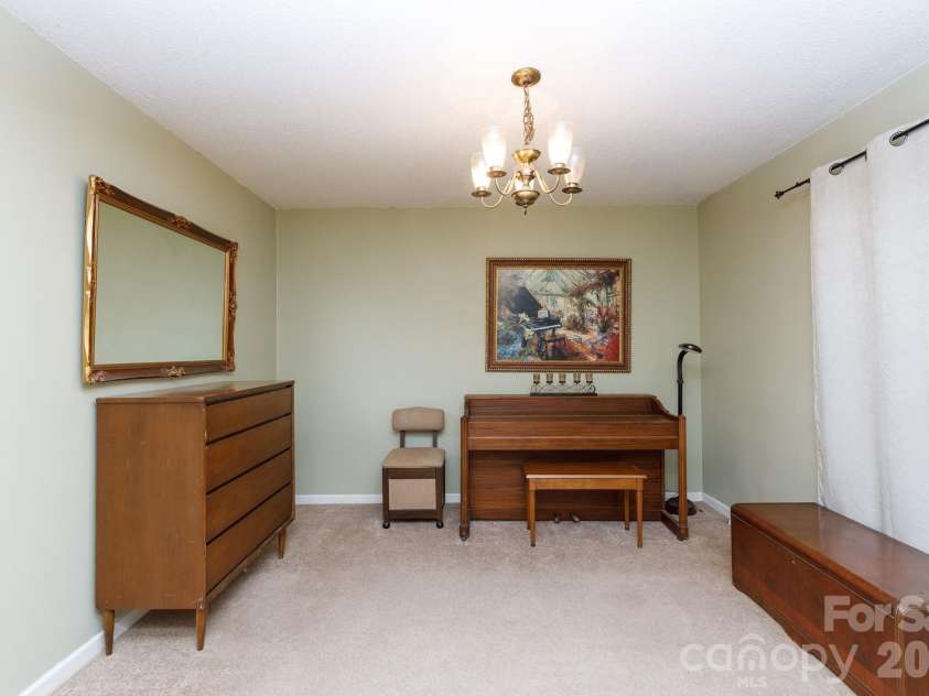 3319 Kingsfield Road, Rock Hill, SC 29732.  MLS# CAR4398122, YatesRealty ID 33148. 
