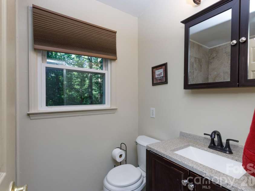 3319 Kingsfield Road, Rock Hill, SC 29732.  MLS# CAR4398122, YatesRealty ID 33148. 
