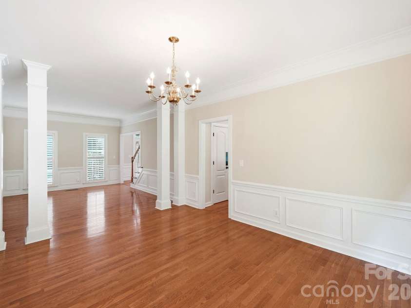6821 Hollow Oak Drive, Charlotte, NC 28227.  MLS# CAR4398137, YatesRealty ID 33149. 