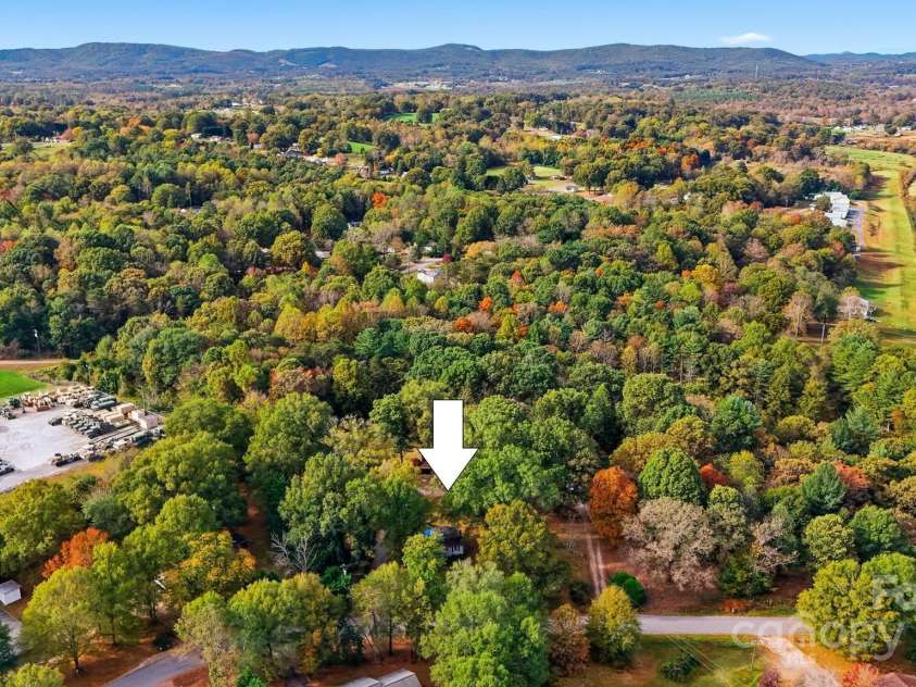 119 Sunset Drive, Taylorsville, NC 28681.  MLS# CAR4314783, YatesRealty ID 3315. 