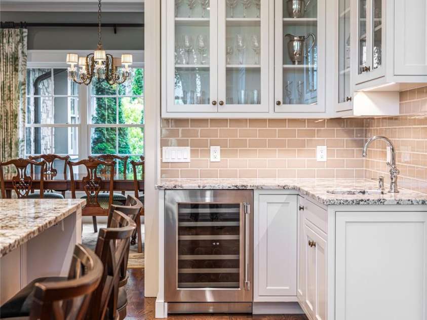 402 Vanderbilt Road, Asheville, NC 28803.  MLS# CAR4340539, YatesRealty ID 3315. 