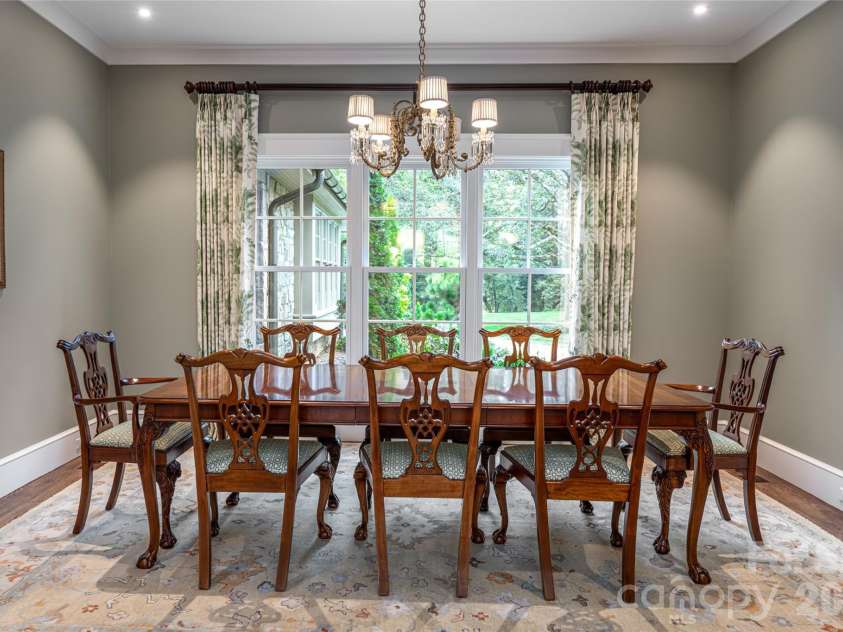 402 Vanderbilt Road, Asheville, NC 28803.  MLS# CAR4340539, YatesRealty ID 3315. 