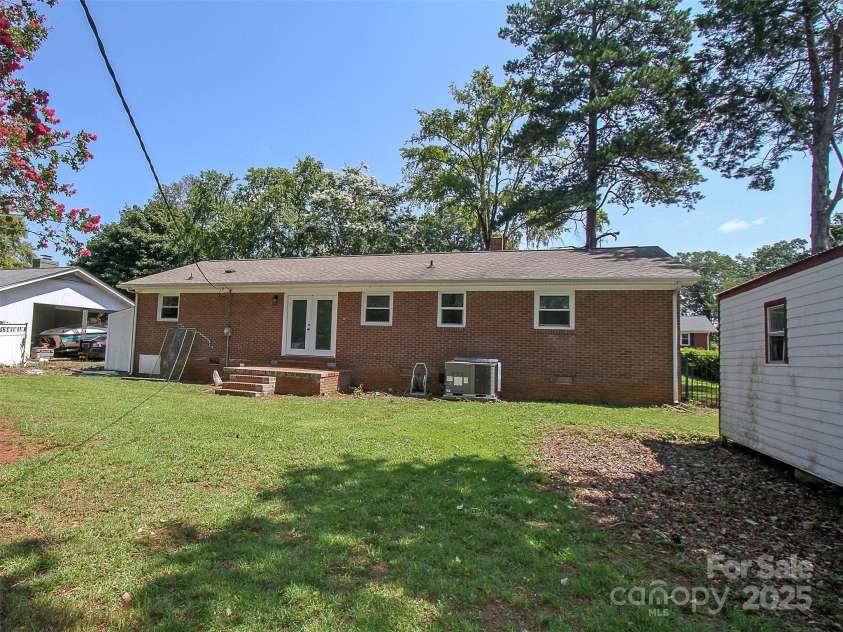 611 Greenbriar Avenue, Rock Hill, SC 29730.  MLS# CAR4173915, YatesRealty ID 3315. Rear of Home