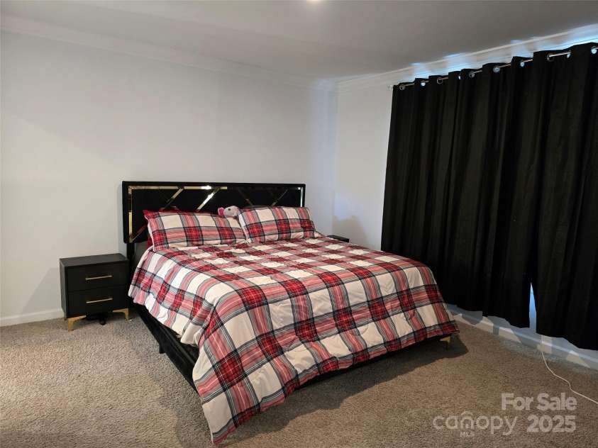 1021 Main Street, Troy, NC 27371.  MLS# CAR4293425, YatesRealty ID 33150. 