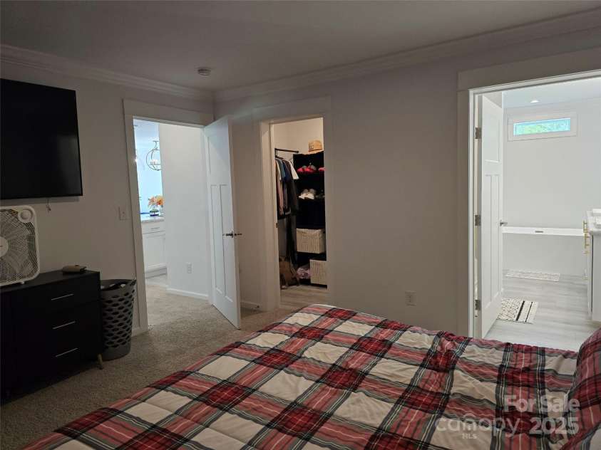 1021 Main Street, Troy, NC 27371.  MLS# CAR4293425, YatesRealty ID 33150. 