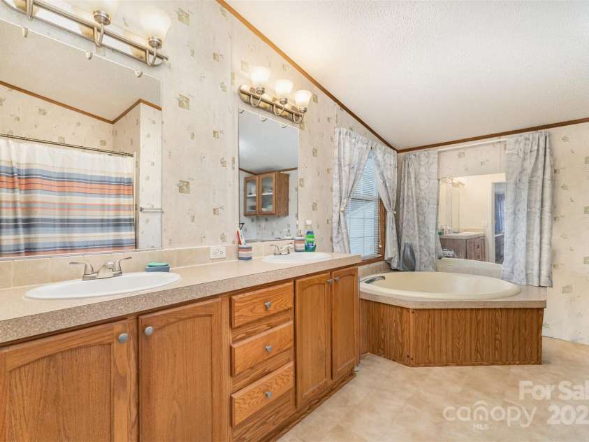 1140 Peppertree Drive, Mount Holly, NC 28120.  MLS# CAR4293992, YatesRealty ID 33154. 