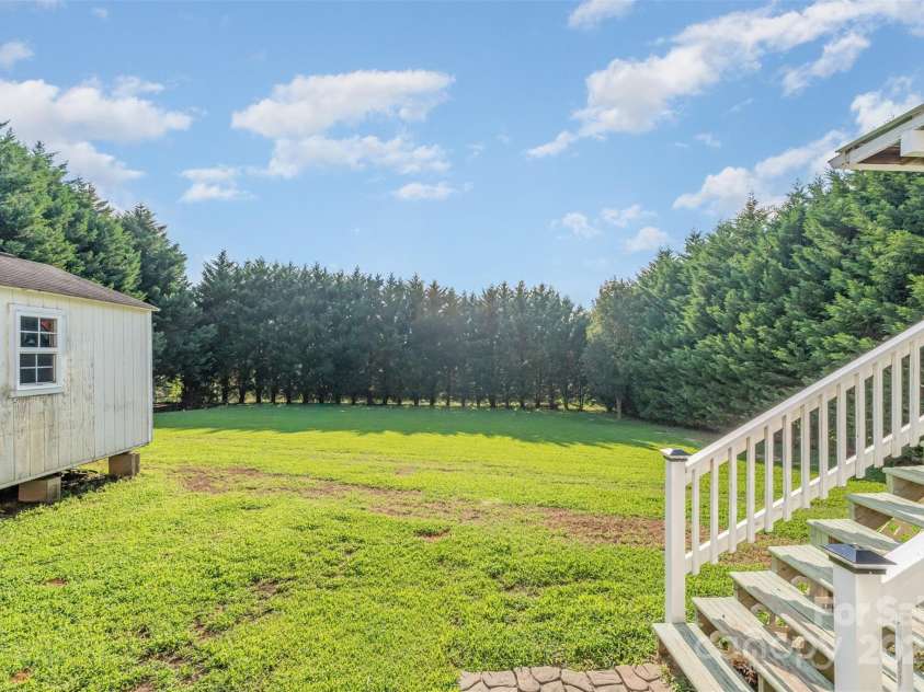 1140 Peppertree Drive, Mount Holly, NC 28120.  MLS# CAR4293992, YatesRealty ID 33154. 