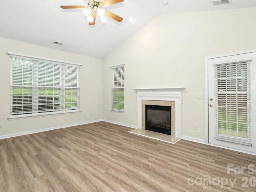 1669 Onyx Ridge, Fort Mill, SC 29708.  MLS# CAR4398188, YatesRealty ID 33155. 
