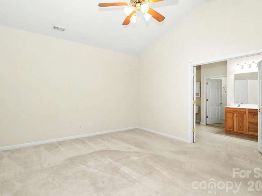 1669 Onyx Ridge, Fort Mill, SC 29708.  MLS# CAR4398188, YatesRealty ID 33155. 