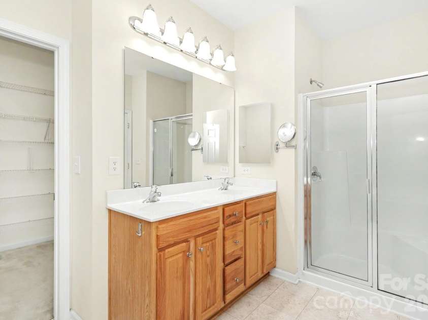 1669 Onyx Ridge, Fort Mill, SC 29708.  MLS# CAR4398188, YatesRealty ID 33155. 