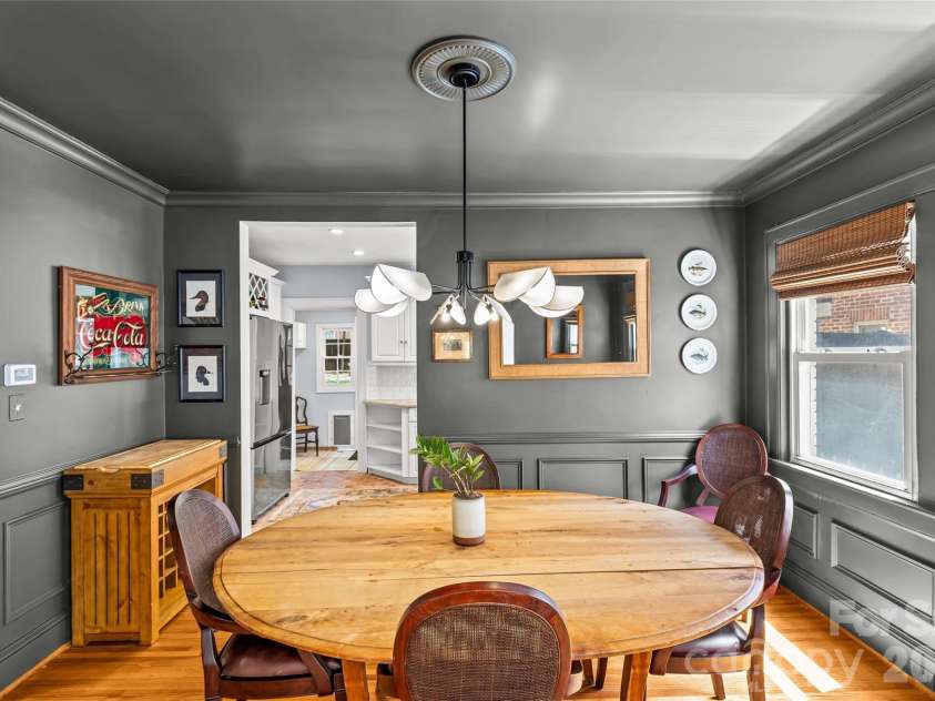1505 Worthington Avenue, Charlotte, NC 28203.  MLS# CAR4395927, YatesRealty ID 33159. 