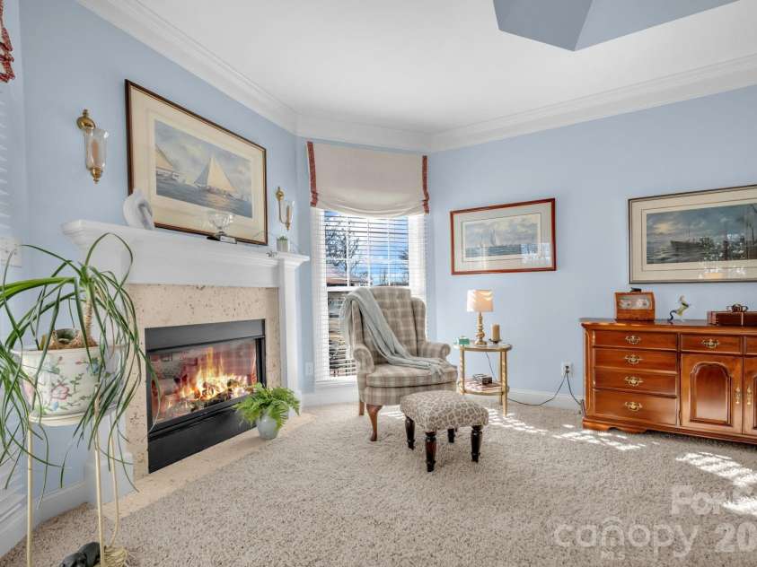 5432 Highway 218 Highway, Monroe, NC 28110.  MLS# CAR4340240, YatesRealty ID 3316. Tray ceiling and ceiling fan